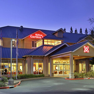 Hilton Garden Inn Sonoma County Airport photo