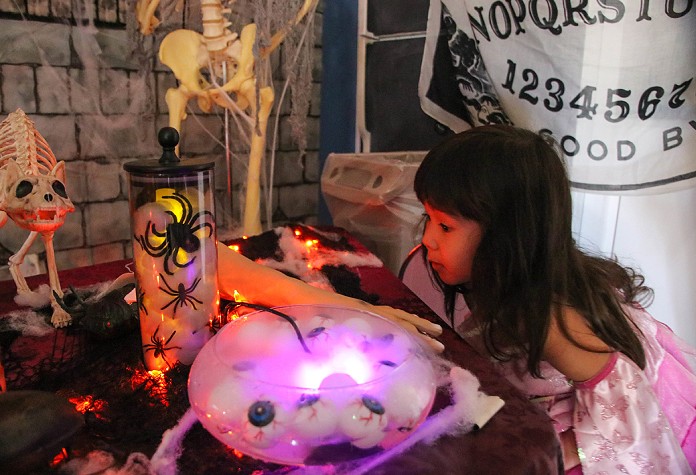 Halloween FUNtazmagoria