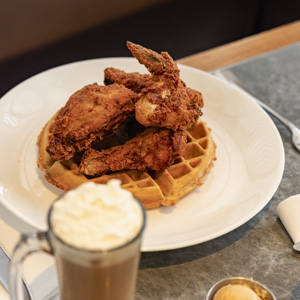 Boon Fly Café