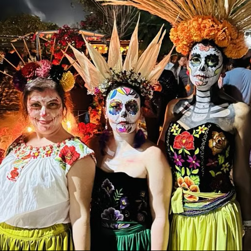 Día de Los Muertos at Old Courthouse Square
