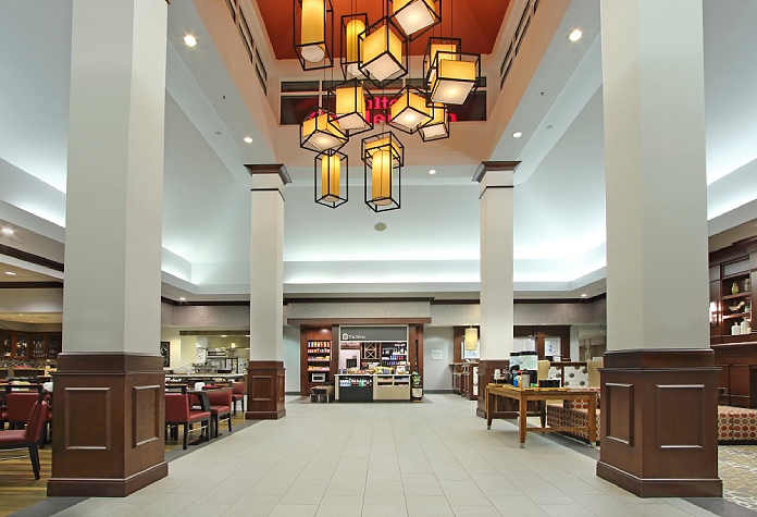 Hilton Garden Inn Sonoma County Airport-lobby